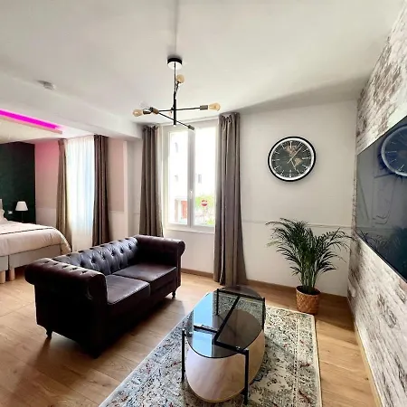 L'etoile Apartment