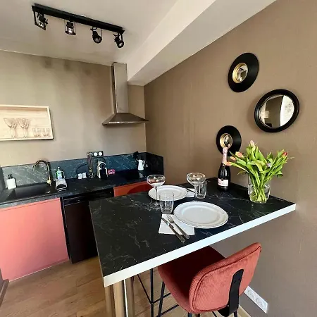 Daire L'etoile-appartement Elegant Au Coeur D'epernay, Proche De L' Avenue De Champagne *