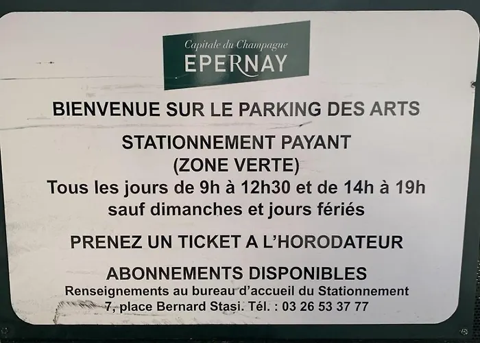 L'etoile-appartement Elegant Au Coeur D'epernay, Proche De L' Avenue De Champagne Apartmán Épernay